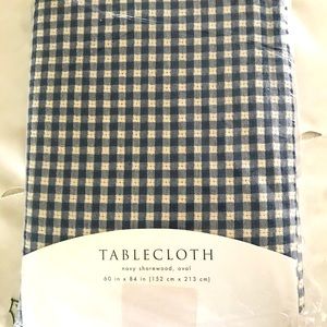 OVAL Tablecloth